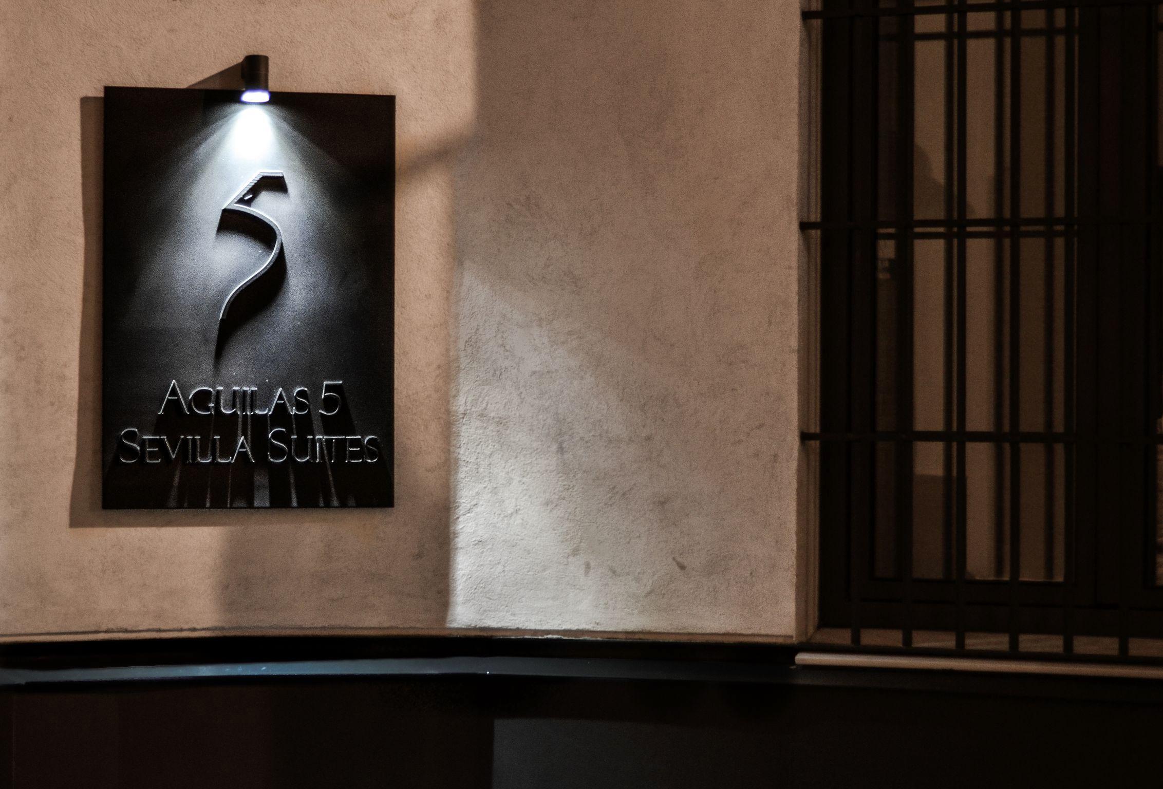 Aguilas5 Sevillasuites Экстерьер фото